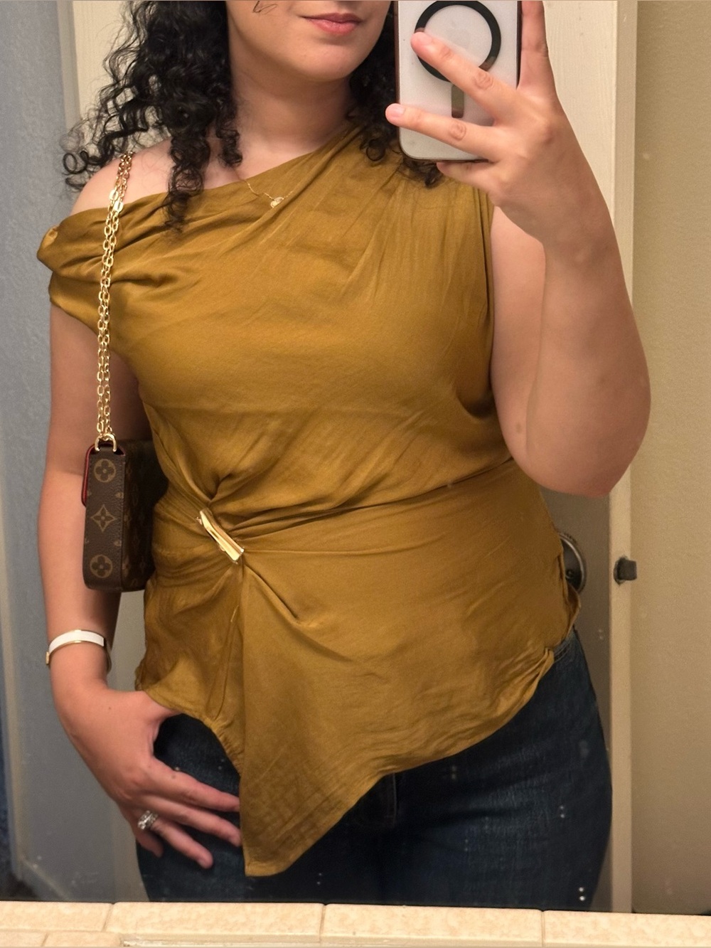 Mustard yellow/ chartreuse top